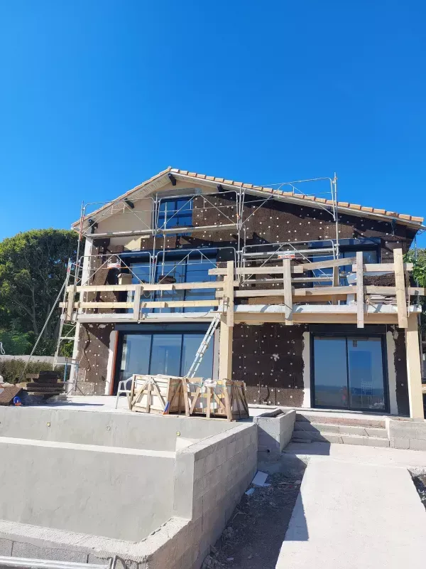 real-facadeco-34-isolations-2